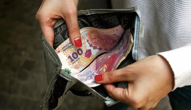 Por primera vez en más de un año, los salarios públicos nacionales le ganaron a la inflación