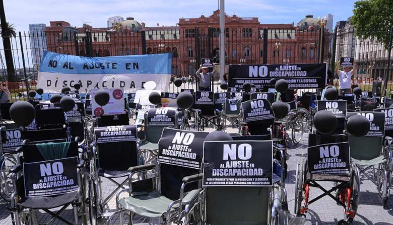 El Gobierno promociona jornadas de inclusión mientras crecen los recortes