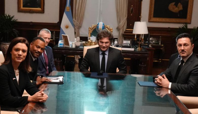 Milei recibió al jefe del Comando Sur de EE.UU. para reforzar la cooperación militar
