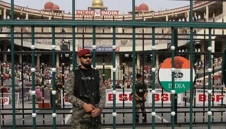 India lanza misiles contra Pakistán e Islamabad promete represalias