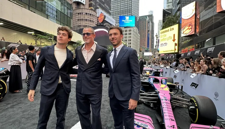 Colapinto y Brad Pitt, juntos en Nueva York en el estreno de F1