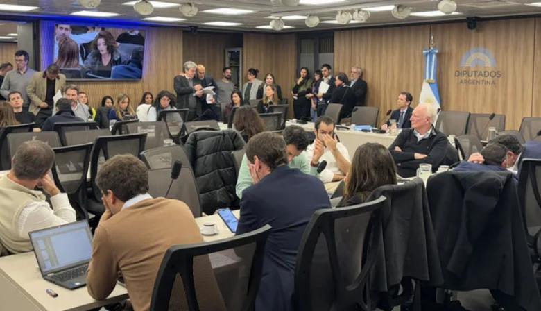 Unión por la Patria exige tratar la “ley anti empate” y apunta al bloqueo del oficialismo