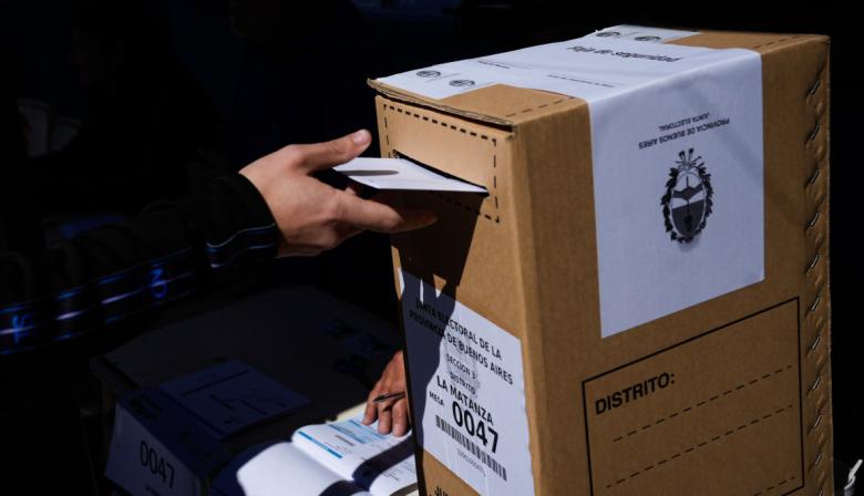 Hasta el mediodía votó casi el 30% del padrón bonaerense