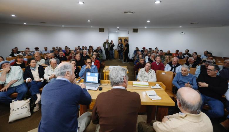 Tras los reclamos, el secretario de Agricultura fue a ver a los inundados: “Vengo a escuchar”