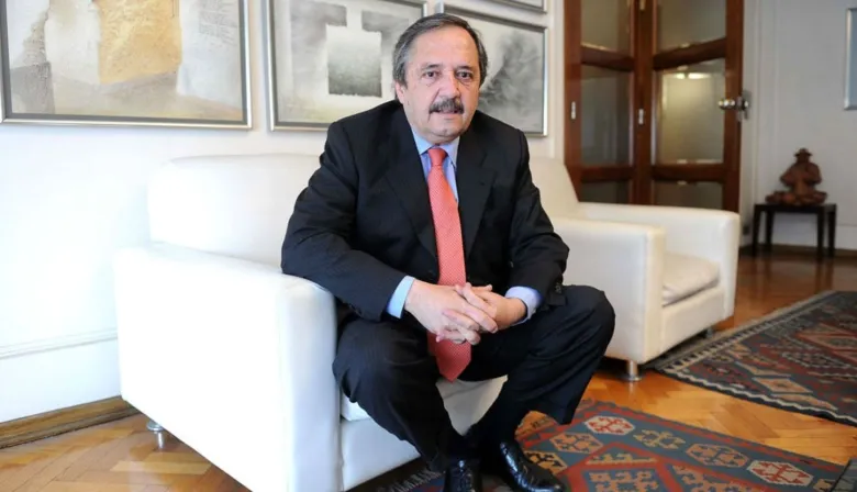 Ricardo Alfonsín apuesta a la ironía y a lo viral en su campaña en Buenos Aires