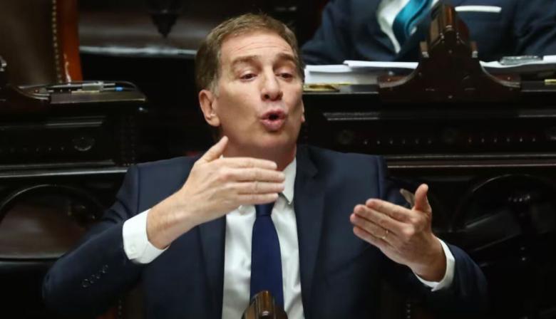 La acusación de Santilli contra Kicillof por su postura en la política nacional