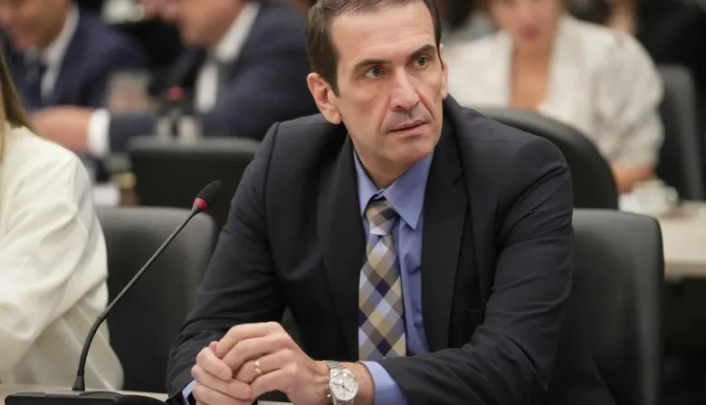 Habló el candidato asaltado pocas horas antes de las elecciones