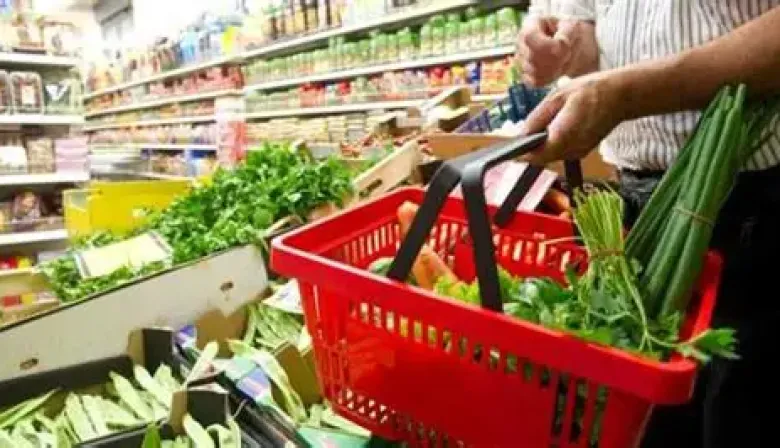 Una familia necesitó $1.160.780 en agosto para no ser pobre