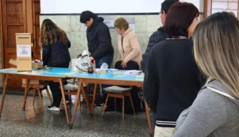 Ocho prófugos fueron capturados durante la jornada electoral en Buenos Aires