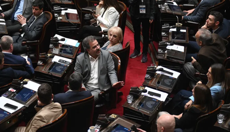 Lospennato enfrentó a Ritondo y Finocchiaro tras votar contra los vetos de Milei