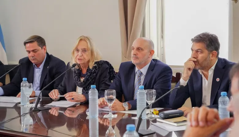 Cierre de listas en PBA: cortes de luz, internas y sospechas cruzadas obligaron a extender el plazo