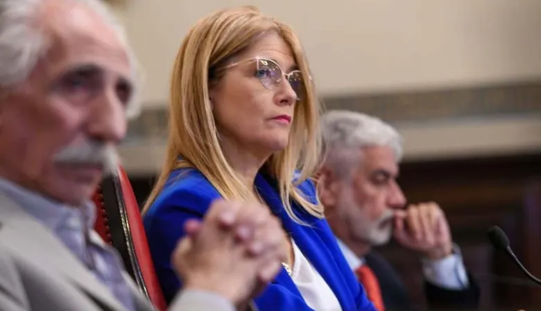 Tregua en el PJ bonaerense: acuerdan sesión clave para modificar el calendario electoral