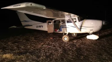 Condenan a cinco años de prisión a los pilotos de la avioneta abandonada en Estación Díaz
