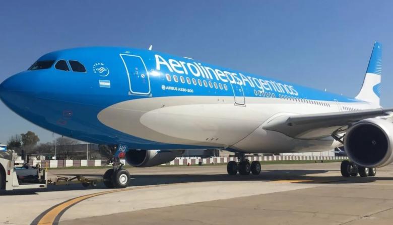 Aerolíneas acusa maniobra gremial y hay más de 6.000 pasajeros afectados