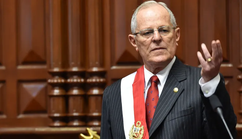 Perú: el Poder Judicial impide la salida de Kuczynski por riesgo de fuga