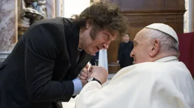 Del insulto al abrazo: la cronología del vínculo entre Milei y el Papa Francisco