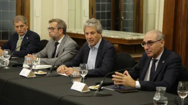 En Rosario, el Gobierno recomendó a los productores que se apuren a vender la cosecha de soja