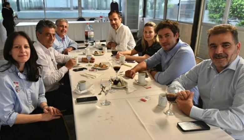 Fuga de intendentes PRO ante el avance de Karina Milei sobre las listas