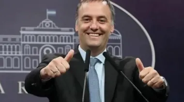 "Que el orden siempre le gane a la extorsión": el nuevo spot de Adorni