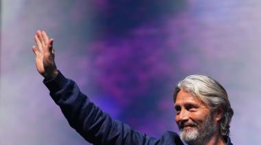 Xolo Maridueña y Mads Mikkelsen fueron los grandes invitados del Día 1