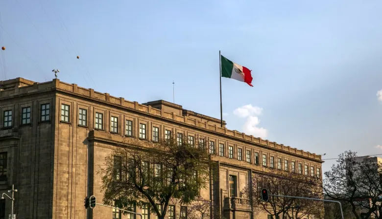 México: Hugo Aguilar, el abogado mixteco que llega a la cima de la Corte Suprema