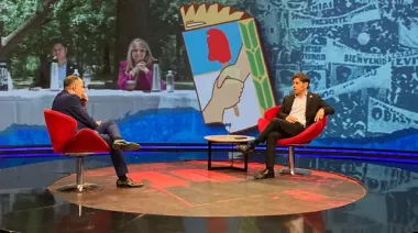 Kicillof convocará a una mesa política del peronismo para definir una lista única en Provincia