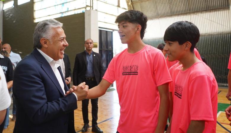 Cornejo desafía al peronismo: “Mendoza será el bastión libertario”