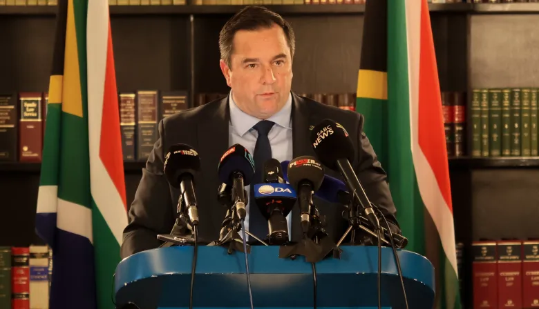 Democratic Alliance se retira del diálogo nacional en Sudáfrica