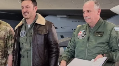 Luis Petri echó al jefe de la Fuerza Aérea, Fernando Mengo por presuntos hechos de abuso y vuelo de aeronaves con fines particulares