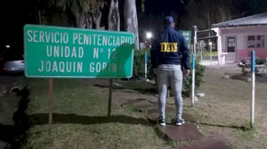 La Plata: dos presos intentaron fugarse de la cárcel tomando un Uber, fueron descubiertos