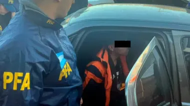 Mató a un adolescente, estuvo prófugo casi 2 años y lo detuvieron porque su exnovia denunció en redes que la maltrataba