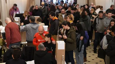 Provincia de Buenos Aires: oficializaron cómo se votará después de las 18 horas