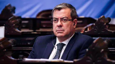 Germán Martínez: “Mientras el pueblo argentino hace un gran esfuerzo, estos están choreando”