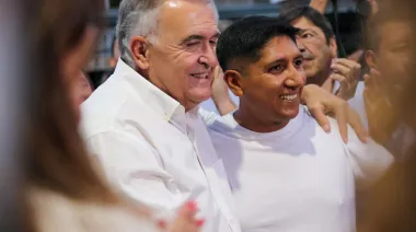 Osvaldo Jaldo celebró el triunfo peronista en Buenos Aires y felicitó a Kicillof