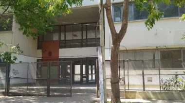Una alumna llevó un arma y 150 municiones a su escuela de Florencio Varela