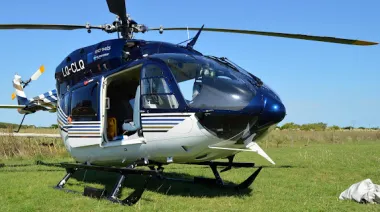 Polémica en Mercedes por el uso de helicópteros oficiales para la campaña de Kicillof