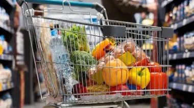 Supermercados y mayoristas no repuntan: ventas en baja y más compras a crédito