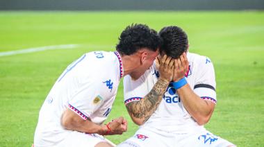 El mejor homenaje: Nacho Russo le hizo un gol a Newell's y se lo dedicó a su papá