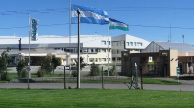 Una empresa argentina construirá el tercer reactor nuclear africano en Uganda
