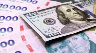 El dólar amenaza hoy con tocar el techo de la banda