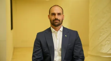 Eduardo Bolsonaro alerta sobre sanciones de EE.UU. a Brasil: ¿qué está en juego?