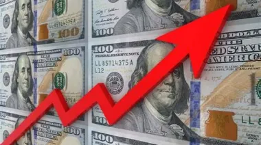 El dólar rebota y vuelve a acercarse al techo de la banda de flotación