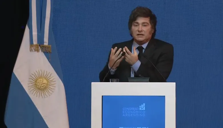 Javier Milei sobre el acuerdo con el FMI: “Que la vayan a buscar, la tienen adentro"