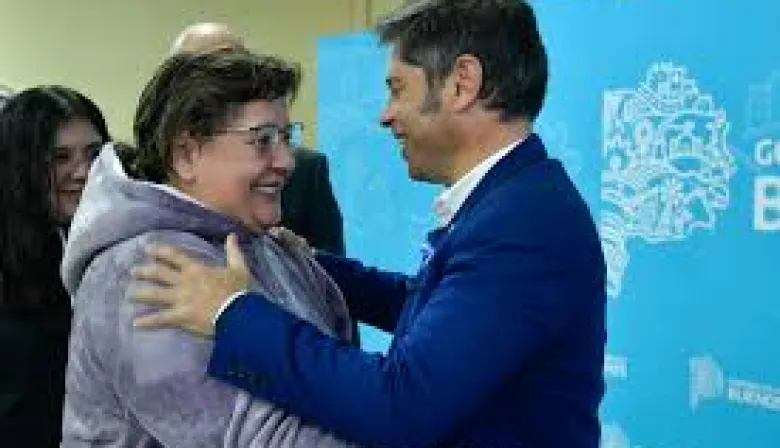 Axel Kicillof : “Mientras el Gobierno nacional ataca la educación pública, nosotros la transformamos”