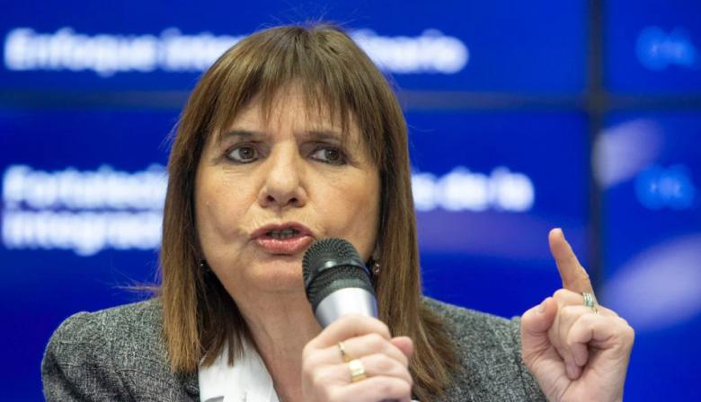 Bullrich acusa a la custodia de Cristina: “Hay connivencia y algo raro”