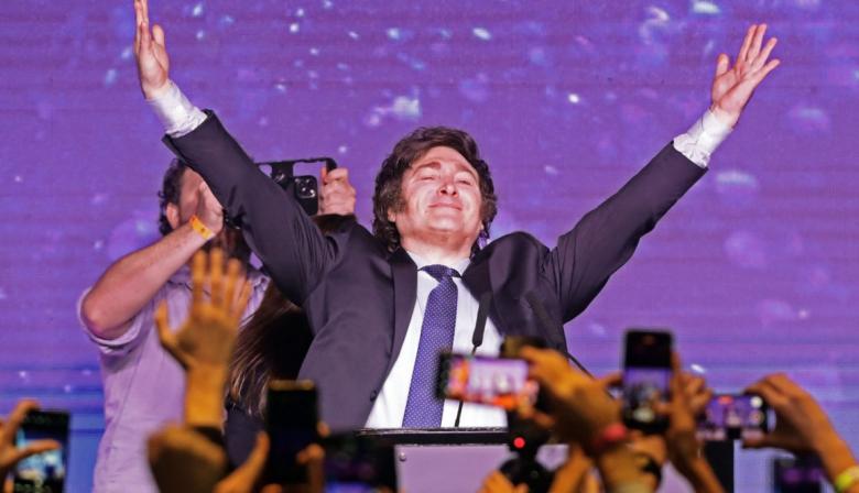 Elecciones 2025: la ola libertaria arrasó y dejó al peronismo en su peor marca