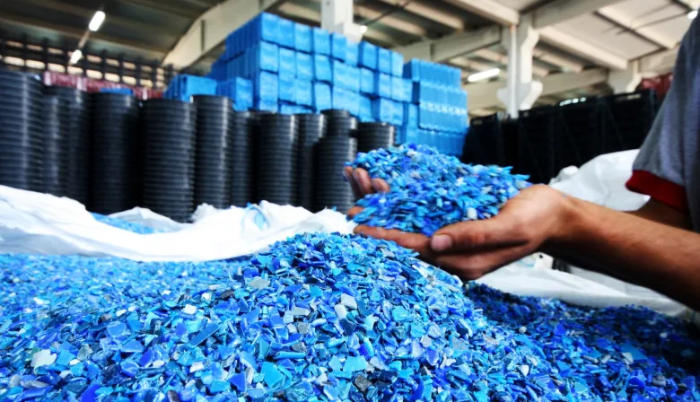Chile aumenta 7% su consumo de plásticos en 2024, impulsado por minería y agricultura