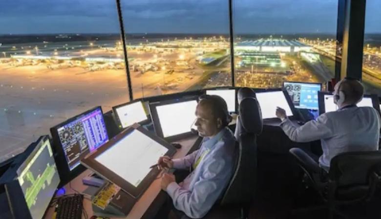 Paro de controladores aéreos afectará vuelos durante noviembre