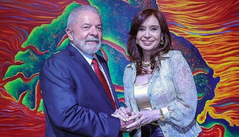 Lula quiere visitar a Cristina Kirchner en su paso por Buenos Aires