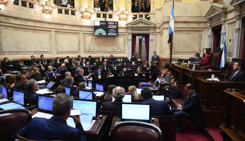 Jubilaciones: la oposición presiona en el Senado y el oficialismo frena el debate